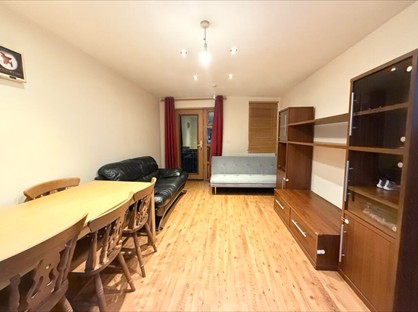 2 Bed Flat, Cooke Street, IG11