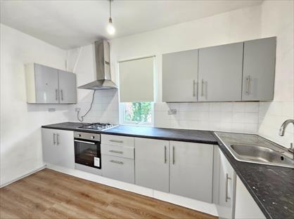 3 Bed Flat, Queenswood Road, SE23