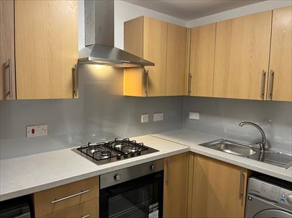 3 Bed Flat, Bank Street, G12