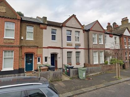 2 Bed Maisonette, Undercliff Road, SE13
