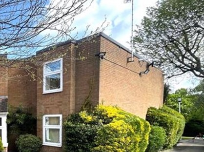 Room in a Shared Flat, Mill Lane, IG8