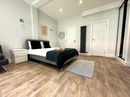 Studio Flat, Alma Street, LU1