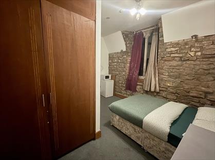 Room in a Shared House, Moor Lane, B6