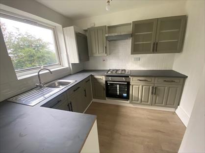 2 Bed Flat, Raeburn Court, CM1