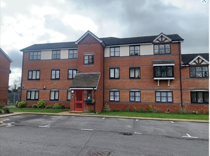 2 Bed Flat, Coalmans Way, SL1