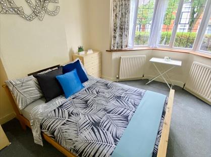 Room in a Shared House, Georgian Court, HA9