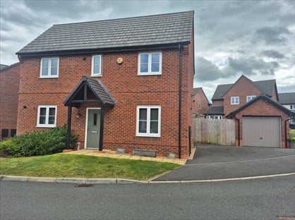3 Bed Detached House, Lomas Way, CW12