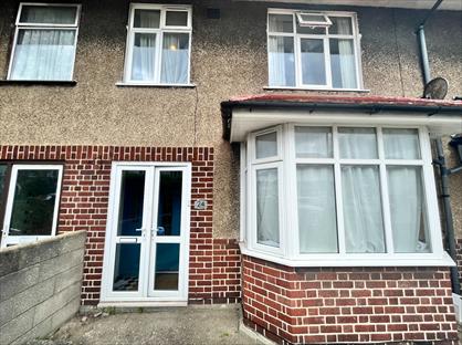 4 Bed Terraced House, Ninth Avenue, BS7