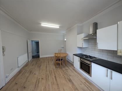 1 Bed Flat, Withington Road, M16