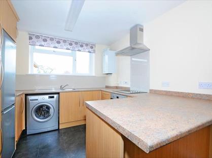 3 Bed Flat, Horncastle Road, SE12