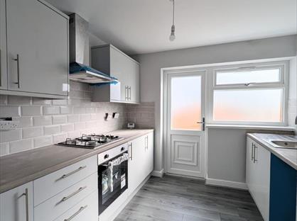 3 Bed Semi-Detached House, Westbourne Avenue, WS6