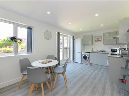 2 Bed Flat, Westdale Lane, NG4