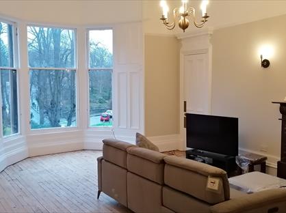 1 Bed Flat, Rosslyn Terrace, G12