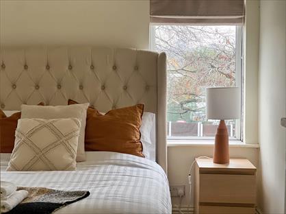 Room in a Shared House, Littleton Road, M7