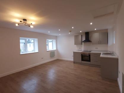 1 Bed Flat, Stephen House, WF11