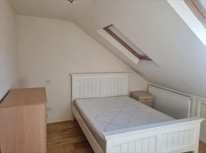 Room in a Shared House, Burnley Road, NW10
