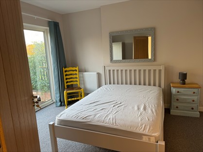 5 Bed Semi-Detached House, Kitchener Road, IP16