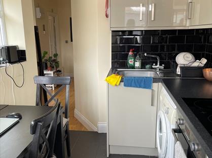 2 Bed Flat, Rock Street, N4