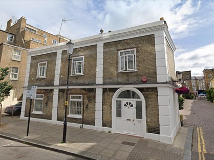 2 Bed Flat, Spear Mews, SW5