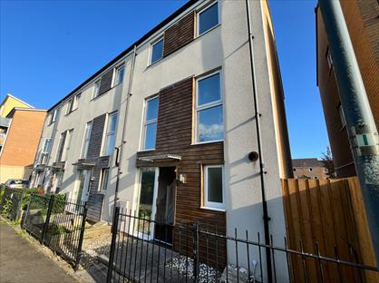 4 Bed Terraced House, Over Drive, BS34