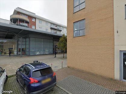 2 Bed Flat, Winterbrook House, RG30