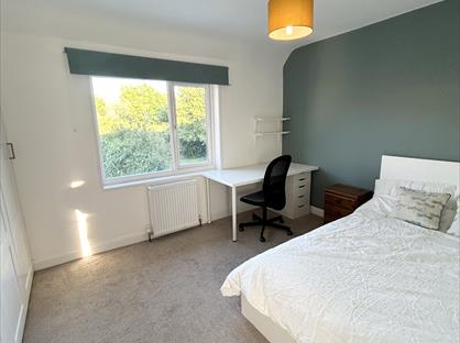 4 Bed Semi-Detached House, Cotman Walk, BS7