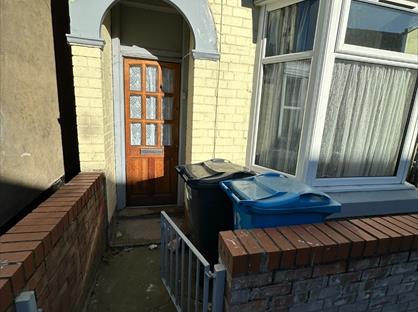 3 Bed Terraced House, Grafton Street, HU5