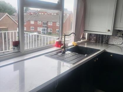 Room in a Shared House, Heady Hill Road, OL10