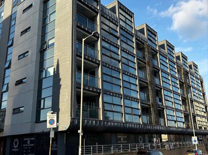 1 Bed Flat, Standish Street, L3