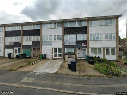 4 Bed Terraced House, Lammasmead, EN10