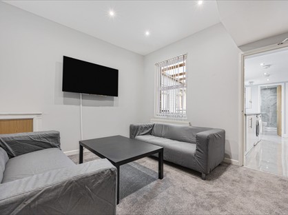 6 Bed Terraced House, St Johns St, RG1
