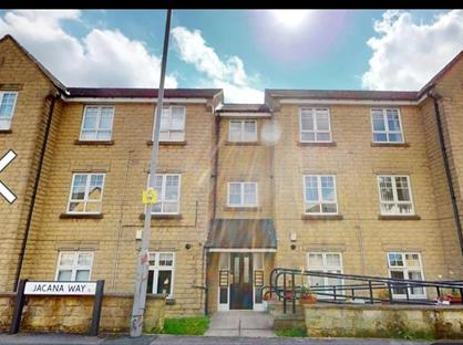 3 Bed Flat, Jacana Way, BD6