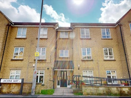 3 Bed Flat, Jacana Way, BD6