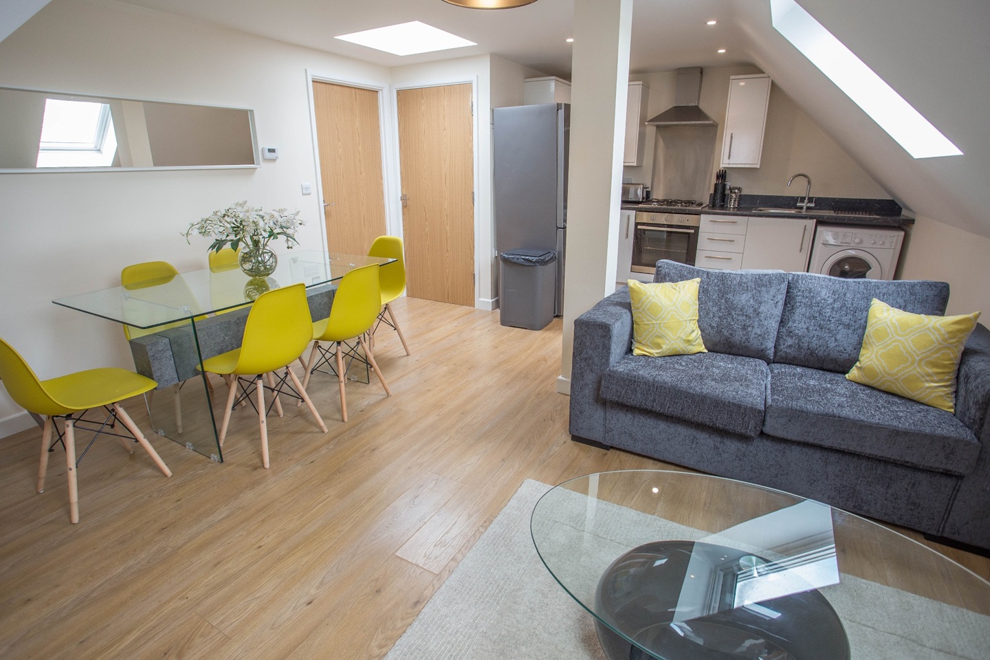 2 Bed Flat, The Marlborough, OX5, N1 7GU