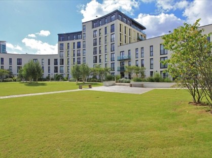 1 Bed Flat, The Hayes, CF10
