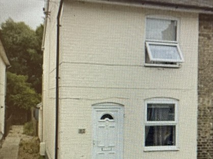 2 Bed End Terrace, Regent Street, IP14