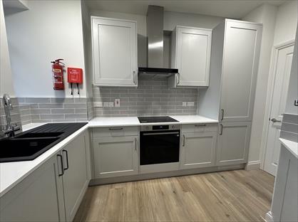 Room in a Shared Flat, Stourcliffe Close, W1H