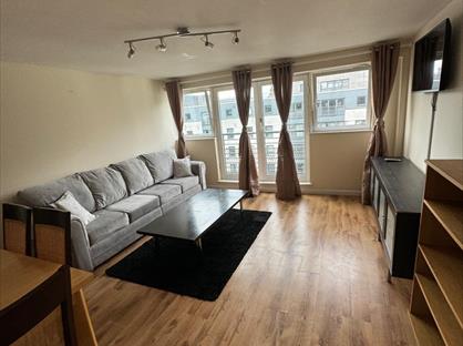 2 Bed Flat, Wallace Street, G5