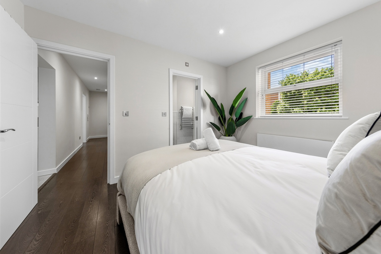 2 Bed Flat, Maltby House, SE1 photo 2