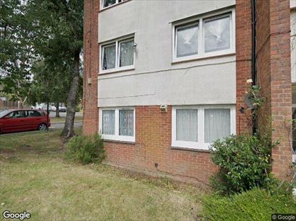 1 Bed Flat, Abercrombie Gardens, SO16