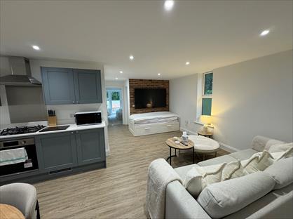 1 Bed Flat, Christchurch Road, BH1