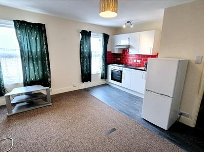 1 Bed Flat, Bedford Road, RG1