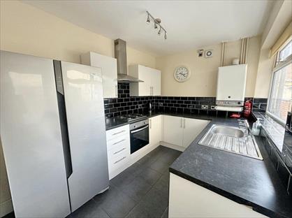 Room in a Shared House, Rockingham Road, DN2