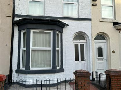 Room in a Shared House, Ullswater Street, L5