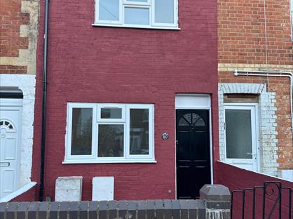 4 Bed Terraced House, Cumberland Road, RG1