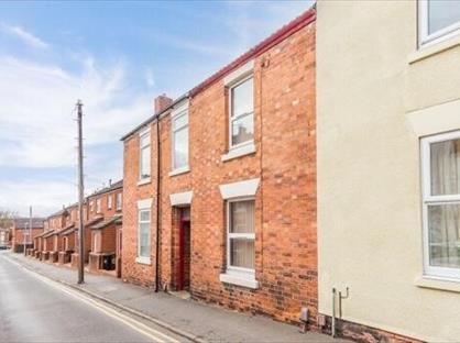 3 Bed Terraced House, John Street, LN2
