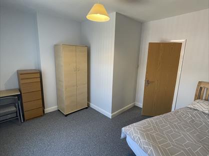 Room in a Shared House, Hants Lane, L39