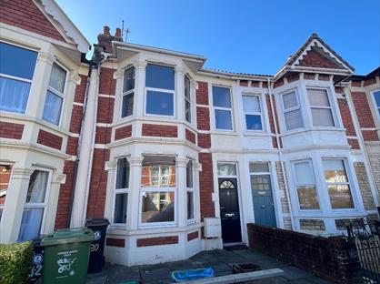 4 Bed Terraced House, Grove Park Avenue, BS4