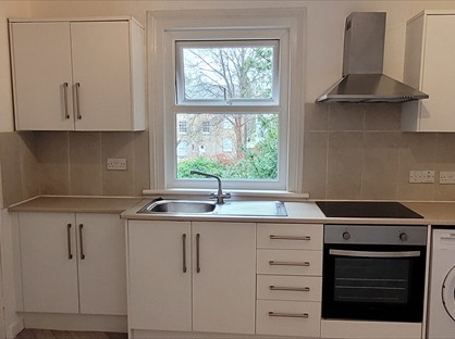 1 Bed Flat, Barry Road, SE22