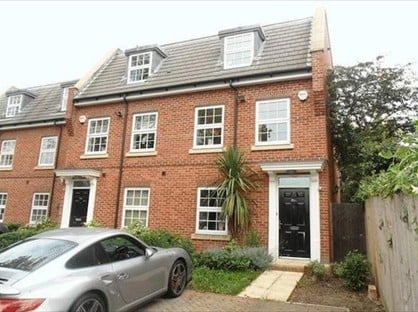 5 Bed Semi-Detached House, Langley Park Road, SM2